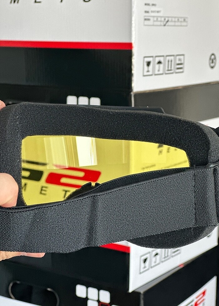 SIFIR PAKETLİ KAYAK GÖZLÜĞÜ STANDART BEDEN AYARLI KOYU CAM - Görsel 3