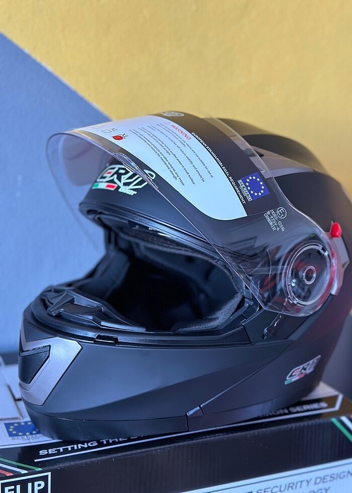 SIFIR CRN MAT SİYAH ÇENE AÇILIR KASK GÜNEŞ GÖZLÜKLÜ M L XL BEDEN - Görsel 4