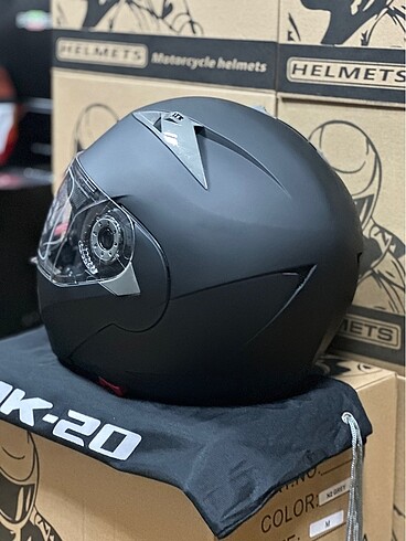 SIFIR JK ÇENE AÇILIR KASK M L XL BEDEN MAT SİYAH GÜNEŞ GÖZLÜKLÜ - Görsel 3