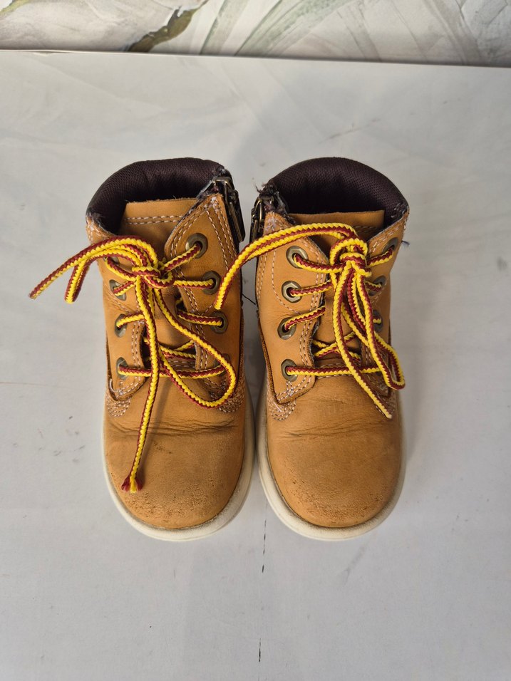 Timberland marka çocuk bot - Görsel 3