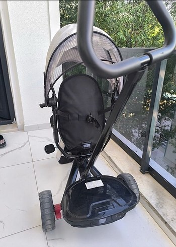 Beden siyah Renk Gri Siyah Güneşlikli Çocuk Üç Tekerlekli Bisiklet