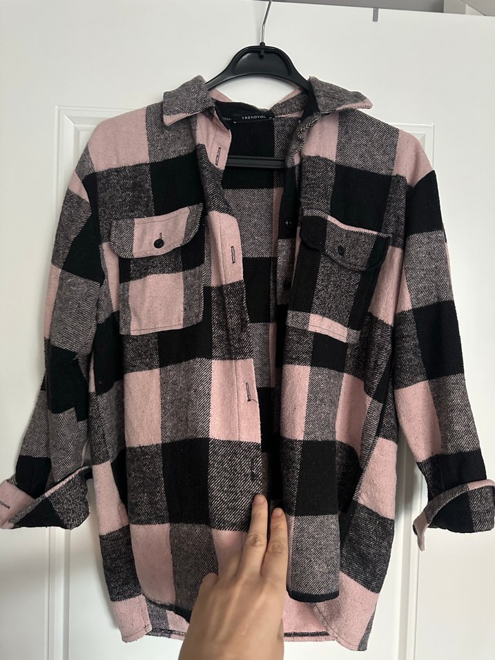 Düğmeli Pembe Siyah Ekose Kadın Gömlek - Görsel 2