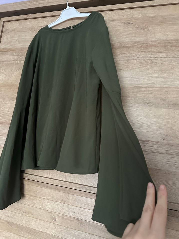 Kollar uzun İspanyol paça bluz - Görsel 3