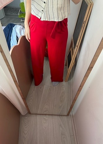 Kırmızı Bol Kesim Kemerli Kumaş Pantolon - Görsel 7
