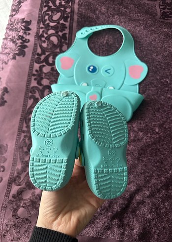 Fil Desenli Mavi Bebek Önlüğü ve Ayakkabısı - Görsel 4