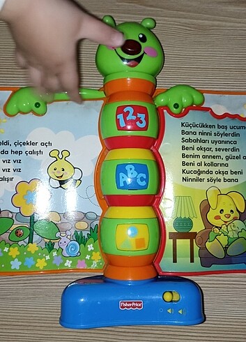 Eğitici masalcı tırtıl