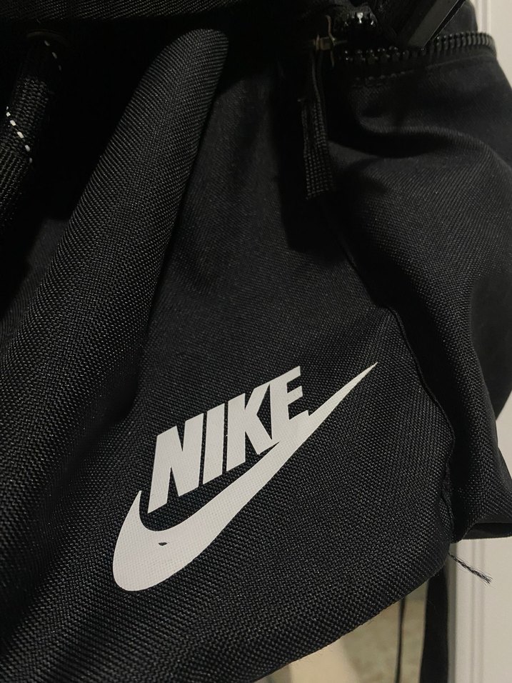 Nike sırt çantası - Görsel 2