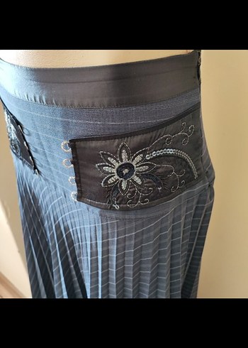 Kahverengi Uzun Kollu Kadın Tunik ve Lacivert etek Takım - Görsel 6