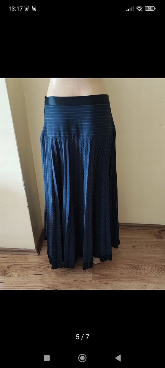 Kahverengi Uzun Kollu Kadın Tunik ve Lacivert etek Takım - Görsel 5