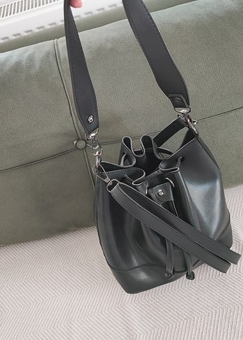 Siyah Deri Kadın Omuz Çantası - Görsel 5