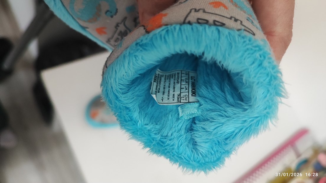 LCW Waikiki Erkek Çocuk Renkli Peluş Ev Terliği - Görsel 4