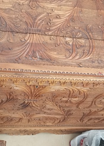 Ahşap Sanat Parlak Kahverengi Oyma Dolap Düzenleyici