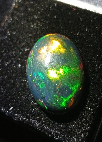 3.50 CT JANJANLI SİYAH ETİYOPYA OPALİ