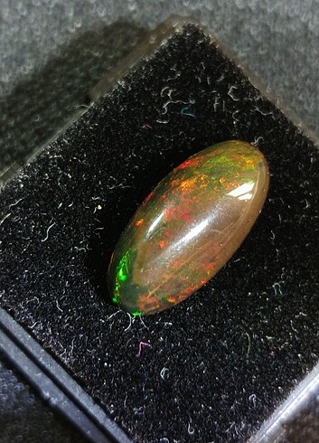 Beden 2.35 CT JANJANLI SİYAH ETİYOPYA OPALİ