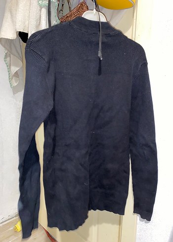 Siyah V Yaka Kadın Triko - Görsel 2