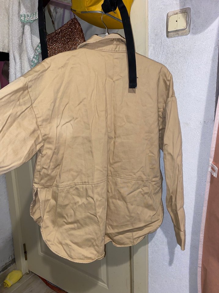 Bej Düğmeli Keten Gömlek - Görsel 2