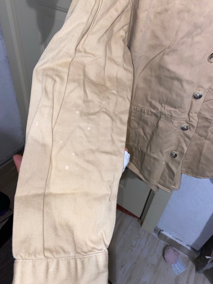 Bej Düğmeli Keten Gömlek - Görsel 3