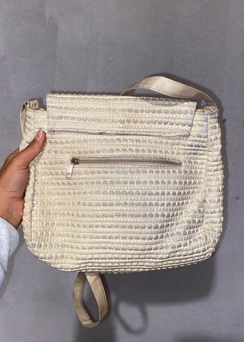 Püsküllü Beyaz Örgü Kadın Çanta - Görsel 2