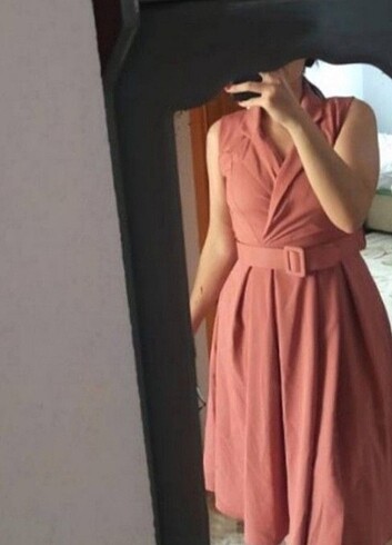 Toz Pembe Elbise
