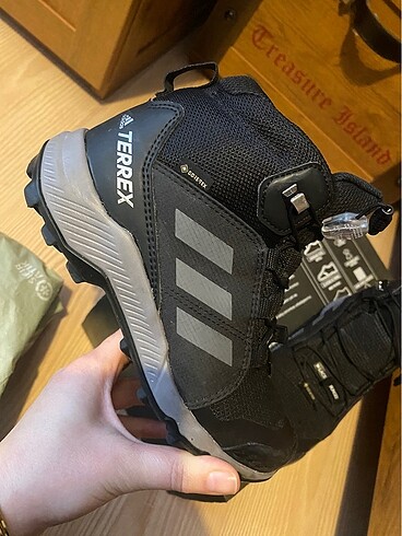 33 Beden siyah Renk Adidas bot