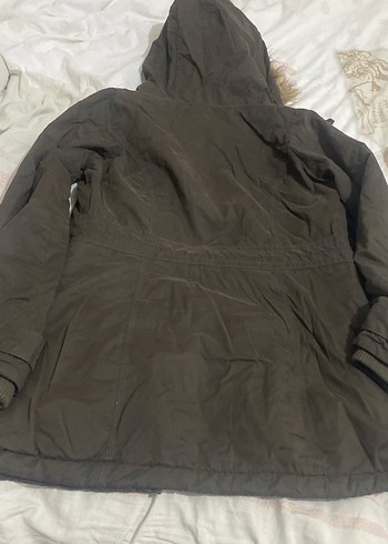 Kadın Kışlık Kürklü Kapüşonlu Mont - Görsel 4