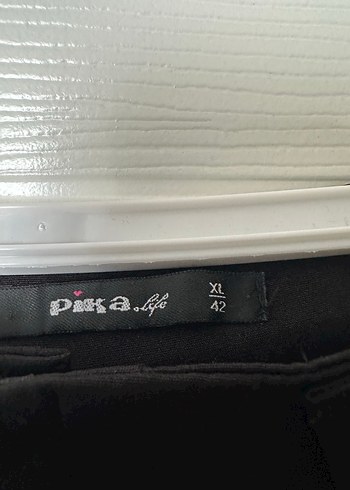 Kadın Siyah Pileli Kumaş Pantolon - Görsel 5