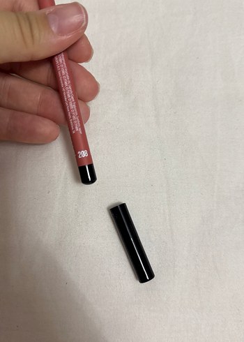 Farmasi dudak kalemi - Görsel 3