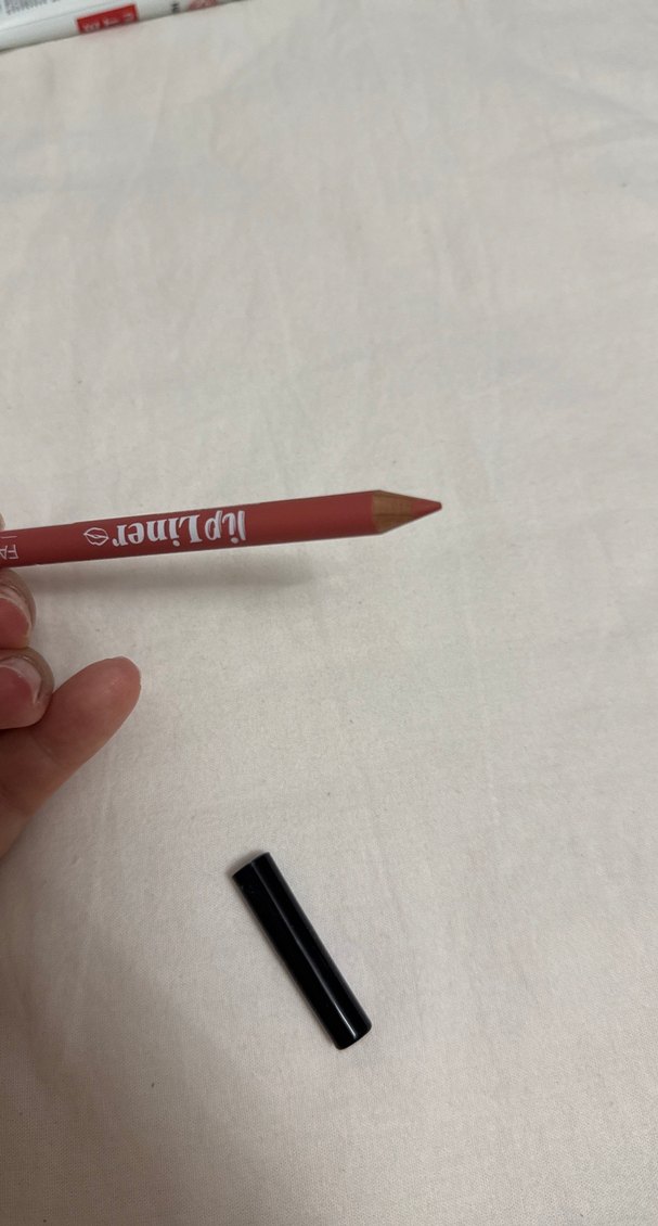 Farmasi dudak kalemi - Görsel 2