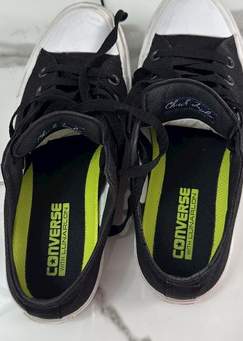 Converse Siyah Beyaz Düz Tabanlı Kadın Spor Ayakkabı - Görsel 6