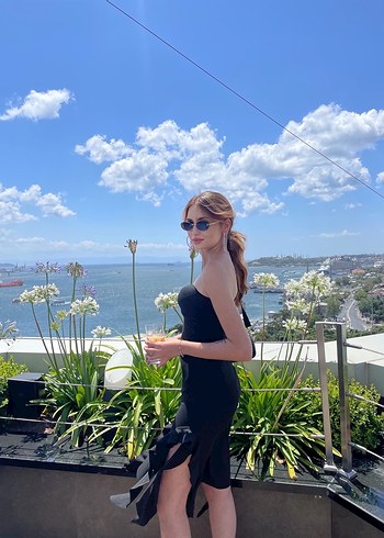 Siyah Straplez Püsküllü Midi Elbise - Görsel 2