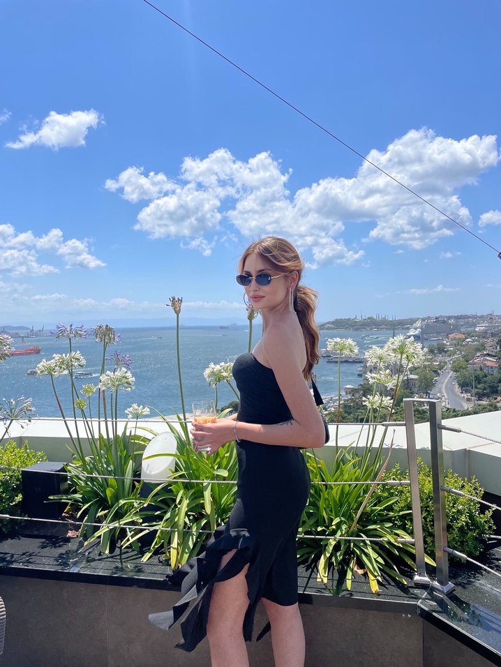 Siyah Straplez Püsküllü Midi Elbise - Görsel 2