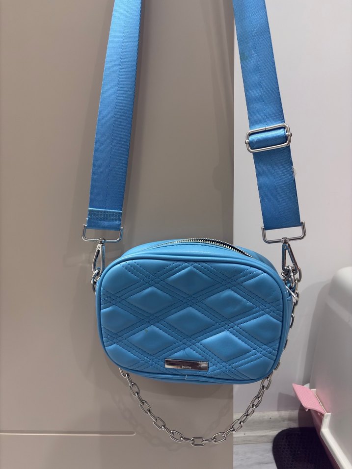 Mavi Deri Zincir Detaylı Kadın Çanta - Görsel 2