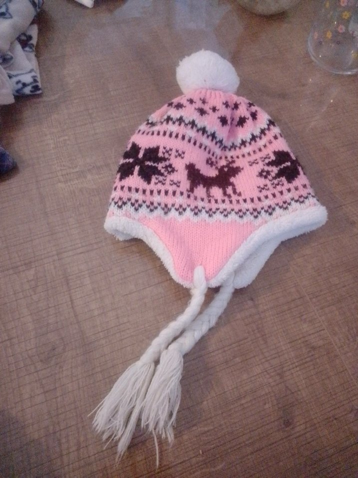 Kız Bebek Bere Kulaklıklı - Görsel 2