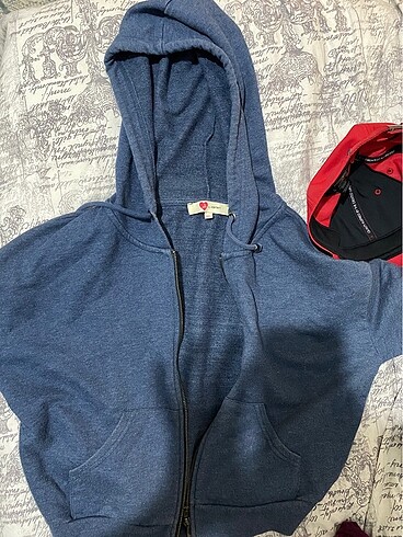 m Beden Sweatshirt