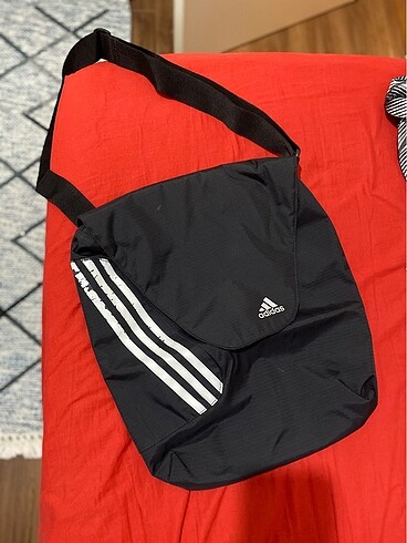 adidas omuz çapraz çanta