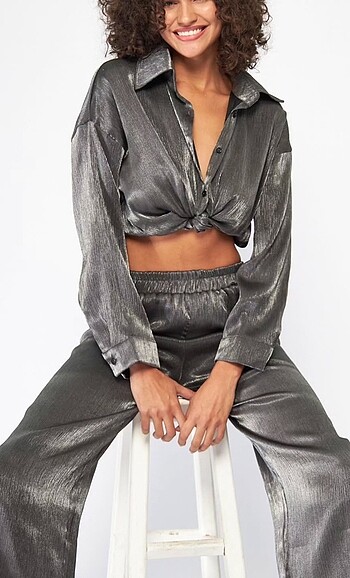 Gri parlak takım - Görsel 6