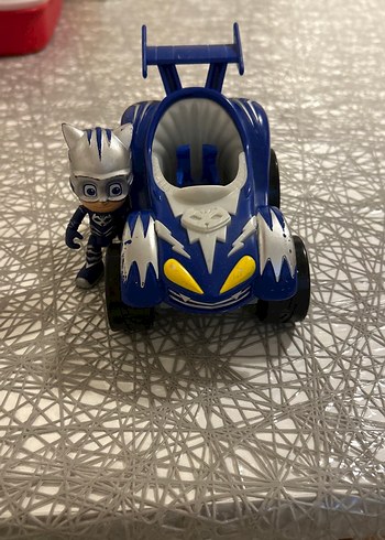 Kedi Çocuklu araba - Görsel 3