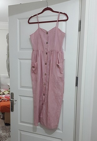 pembe elbise
