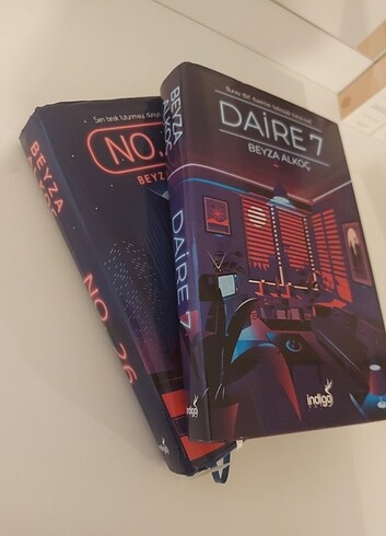 Kitap Beyaz Alkoç