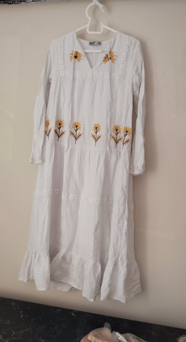 Nakışlı Beyaz Uzun Keten Elbise - Görsel 4