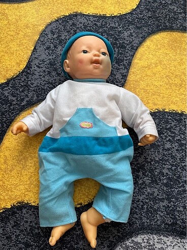 Ağlayan ve Horlayan Oyuncak Bebek