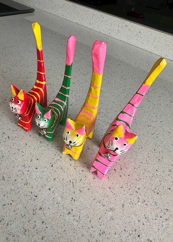 Renkli Ahşap Kedi Figürlü Biblo 4 adet - Görsel 3