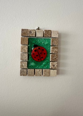 Kırmızı Uğur Böceği Desenli Cam Tablo - Görsel 3