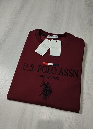 Us Polo Assn Sweatshirt (L) 