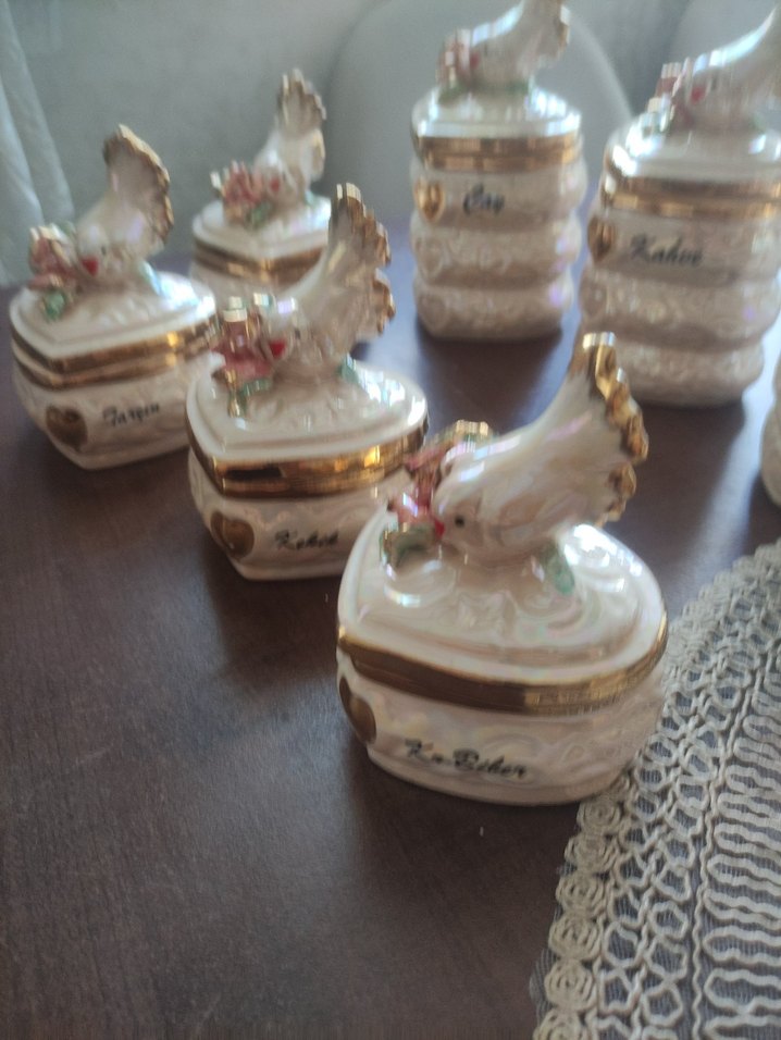 baharat takımı Beyaz Kalp ve Silindir Figürlü Kutular - Görsel 2