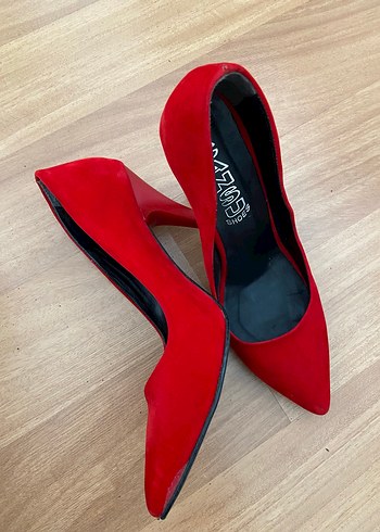 36 Beden Kırmızı Süet Stiletto Topuklu Kadın Ayakkabı