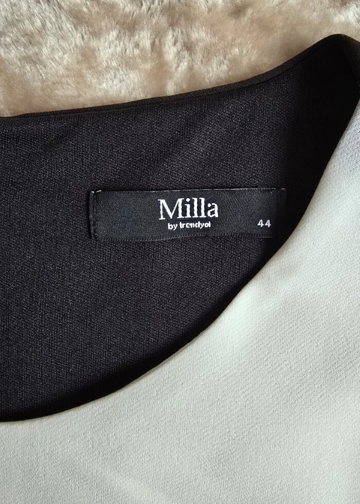 Zincir detaylı Elbise  - Görsel 3