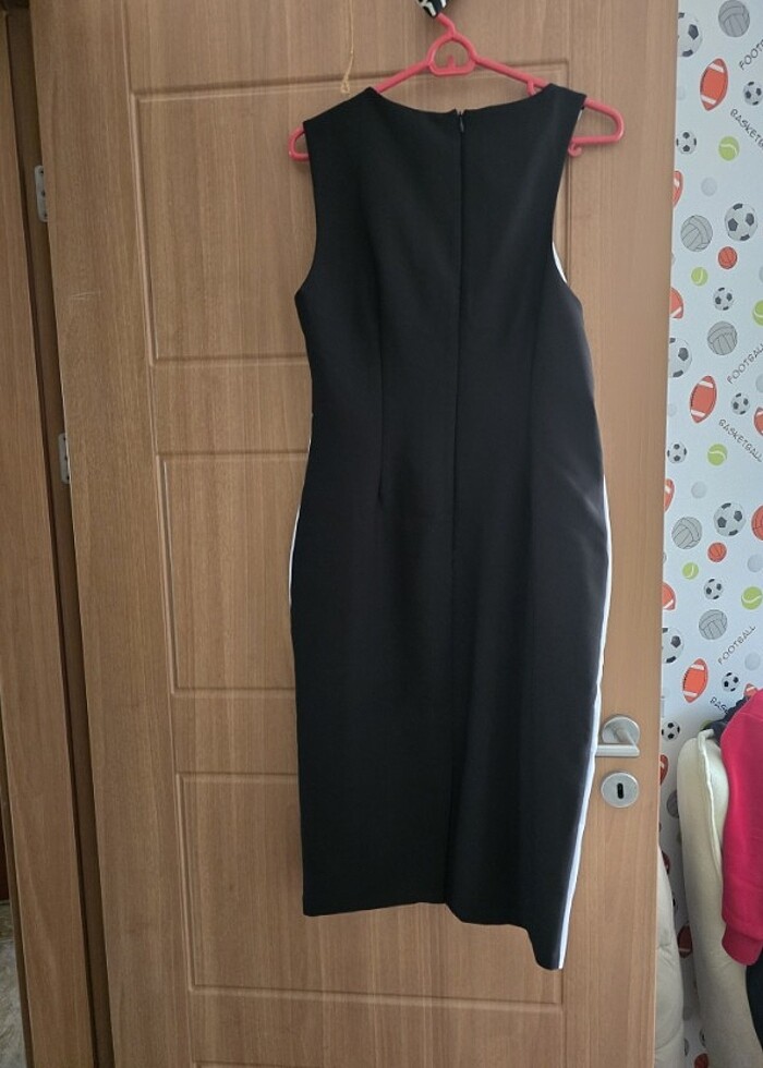 Zincir detaylı Elbise  - Görsel 2