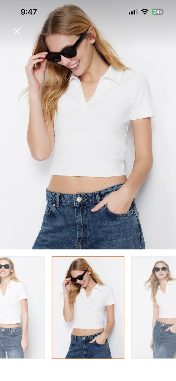 Beyaz V Yaka Crop Tişört - Görsel 2