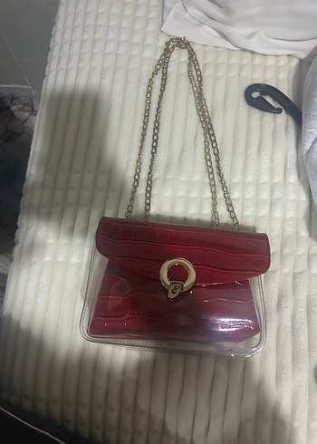 Kırmızı Parlak Deri Zincir Detaylı Kadın Çanta - Görsel 2
